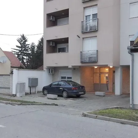 Apartman Pampas Osijek Exteriér fotografie